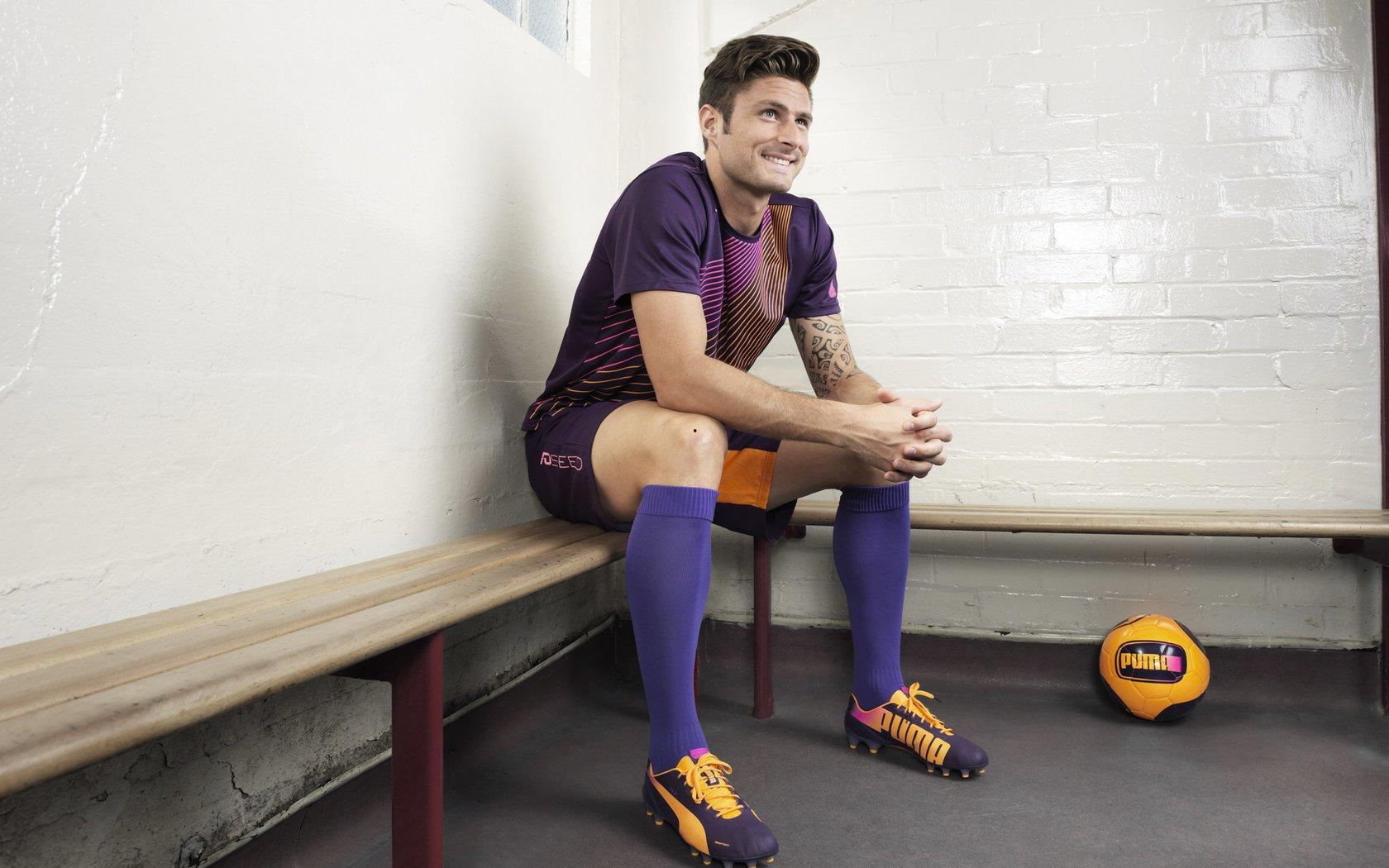 英超第11轮裁判安排引热议，卡瓦纳执哨天王山，巴罗特掌舵北伦敦焦点战